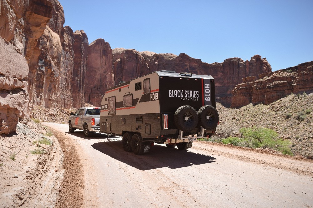 How to Manage High Temps: 6 Tips for Staying Cool While Off-Road Camping