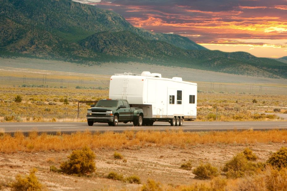 TRAVEL TRAILER DEPRECIATION: 13 FACTORS IMPACTING VALUE AND STRATEGIES TO PRESERVE YOUR INVESTMENT