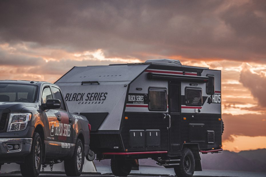 ALL-TERRAIN TRAILERS - WHAT ADVANTAGES DO THEY OFFER OVER ON-ROAD CAMPERS?